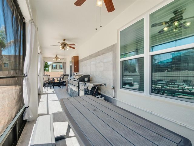 2001 RED BLUFF AVENUE, Apopka, FL 32712