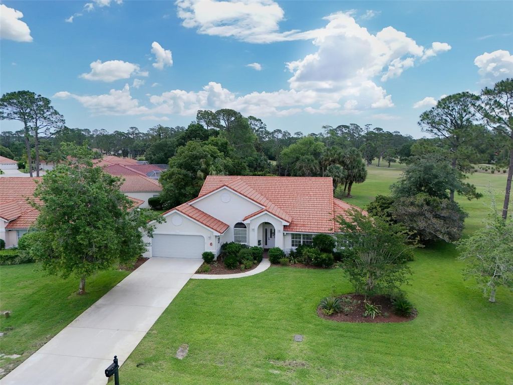 6 SUTTON COURT, Palm Coast, FL 32164