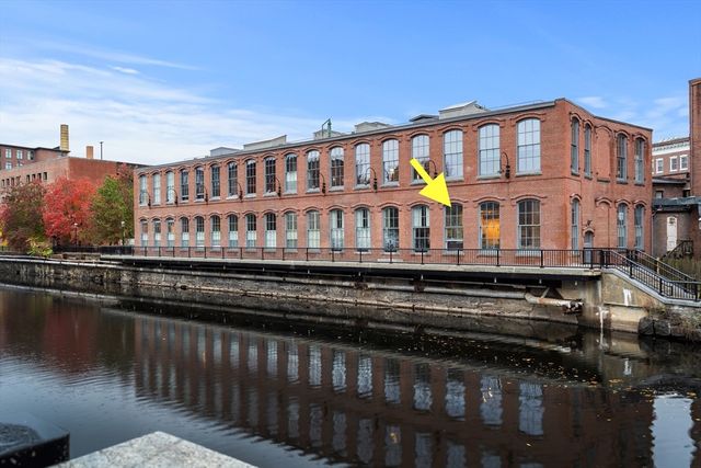 30 Market St 1, Lowell, MA 01852