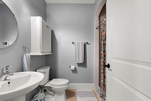 30 Market St 1, Lowell, MA 01852