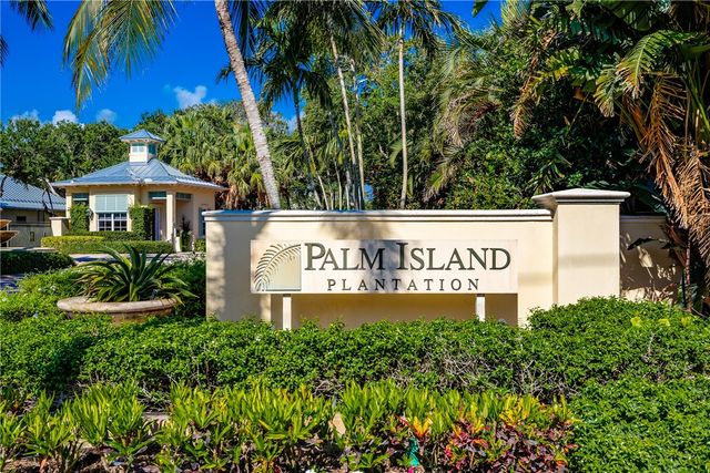 110 Island Plantation Terrace 201, Vero Beach, FL 32963