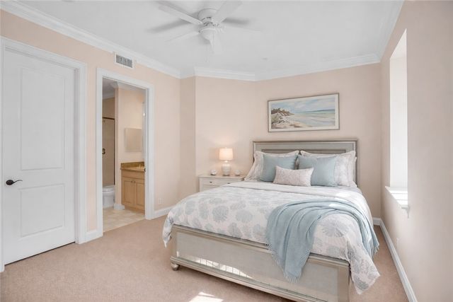 110 Island Plantation Terrace 201, Vero Beach, FL 32963