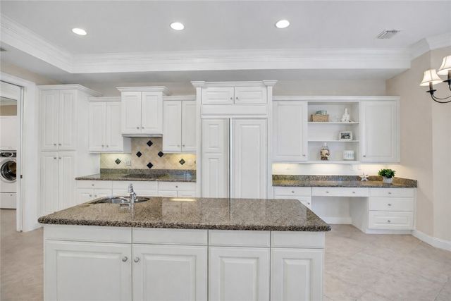 110 Island Plantation Terrace 201, Vero Beach, FL 32963