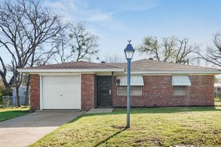 407 Glenn Drive, Weatherford, TX 76086