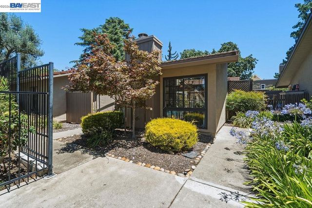 531 Jones Place, Walnut Creek, CA 94597