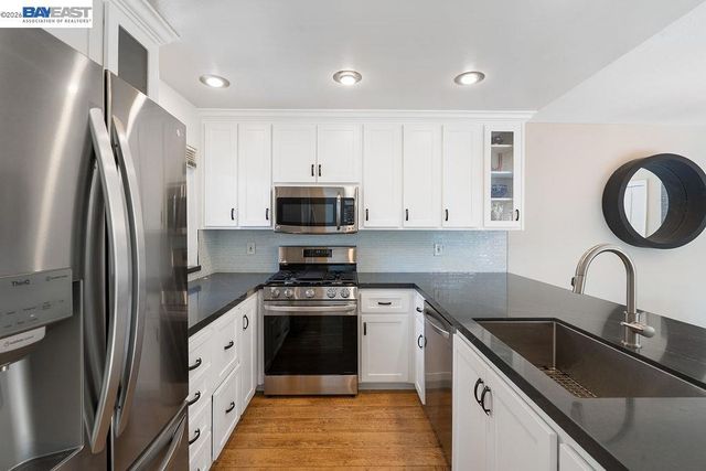 531 Jones Place, Walnut Creek, CA 94597