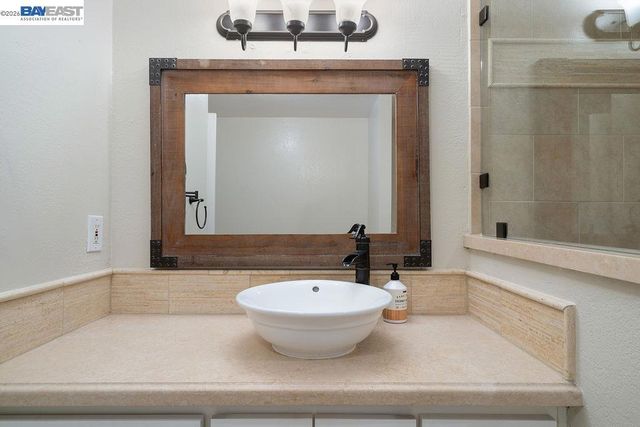 531 Jones Place, Walnut Creek, CA 94597