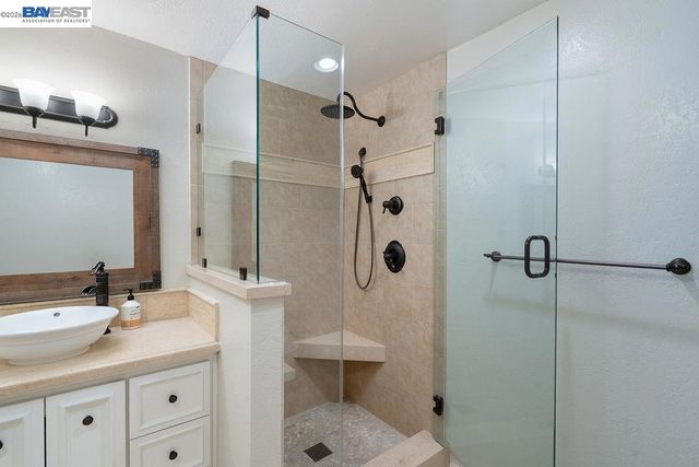 531 Jones Place, Walnut Creek, CA 94597