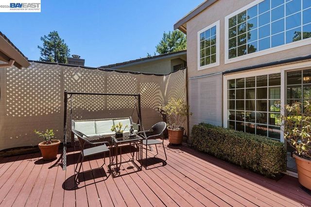 531 Jones Place, Walnut Creek, CA 94597