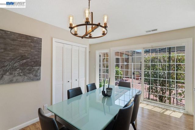 531 Jones Place, Walnut Creek, CA 94597