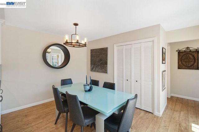 531 Jones Place, Walnut Creek, CA 94597