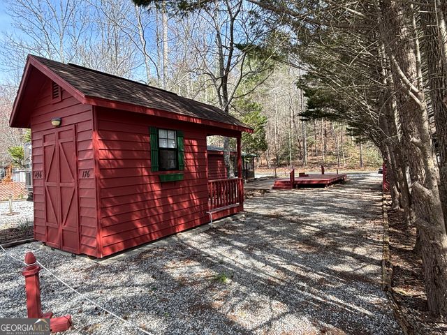 496 Hidden Valley Road, Cleveland, GA 30528