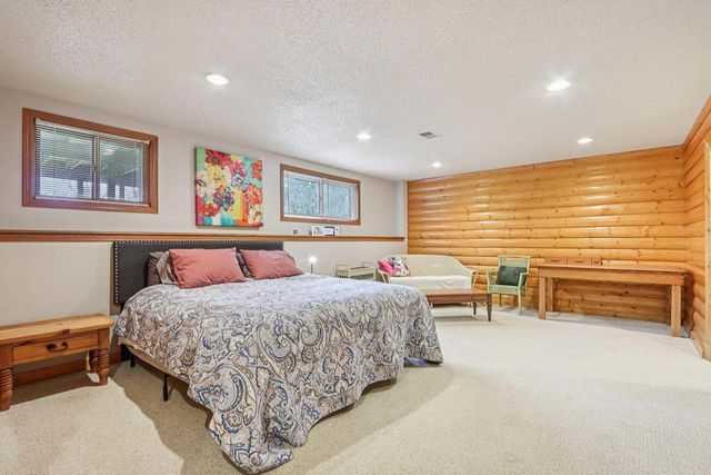 6156 Gwen Lane, Allenton, WI 53002