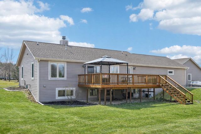 6156 Gwen Lane, Allenton, WI 53002