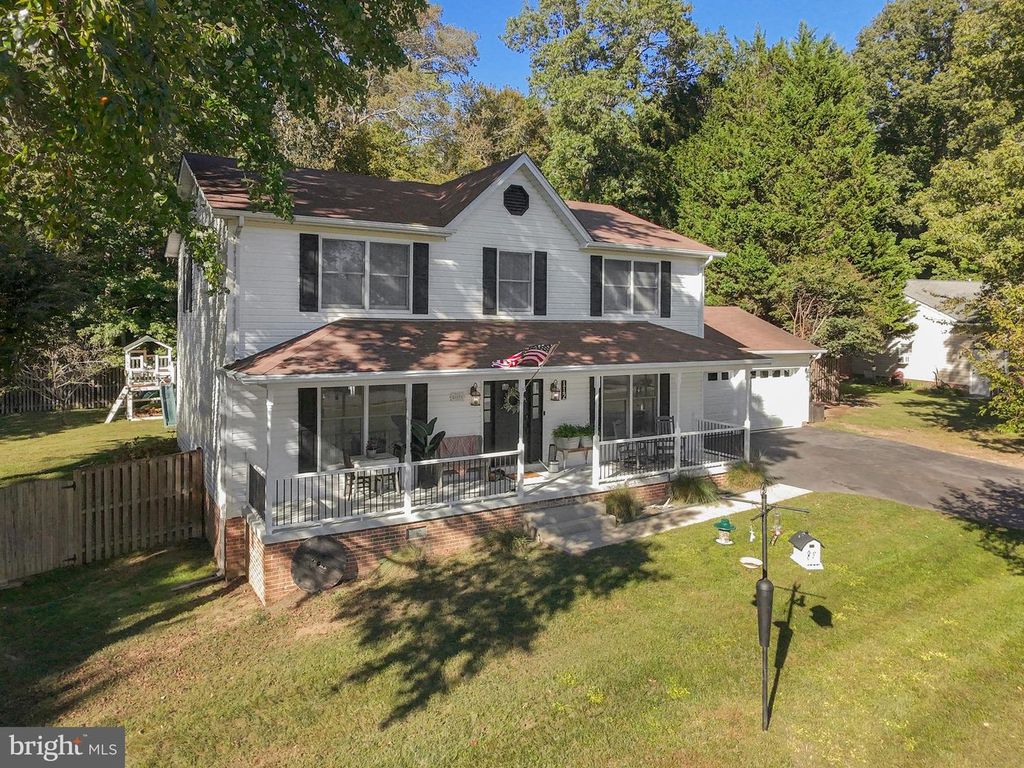 112 ORIOLE LN, La Plata, MD 20646