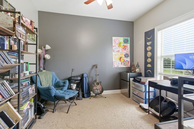 567 Larkspur Dr, Clarksville, TN 37043