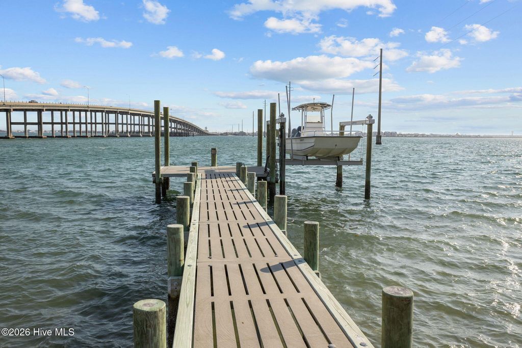 Image 14 of property listing at 2315 Evans Street, Morehead City, NC 28557