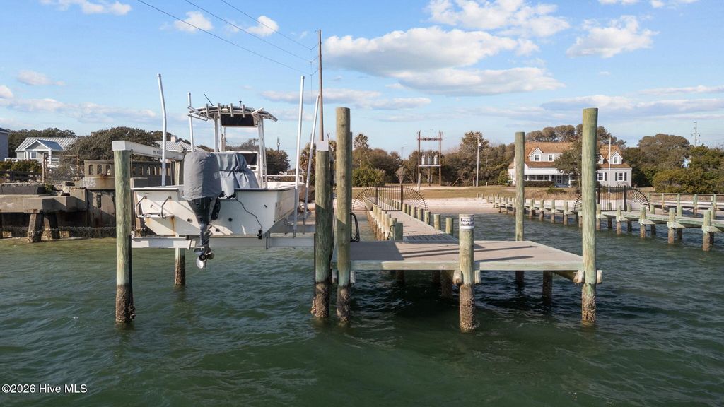 Image 16 of property listing at 2315 Evans Street, Morehead City, NC 28557