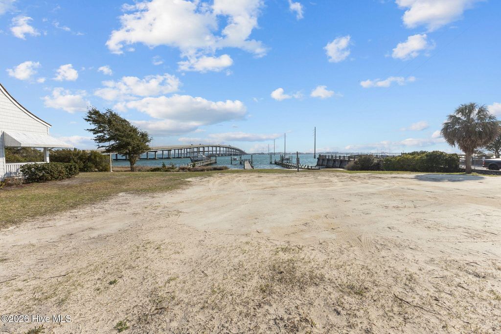 Image 8 of property listing at 2315 Evans Street, Morehead City, NC 28557
