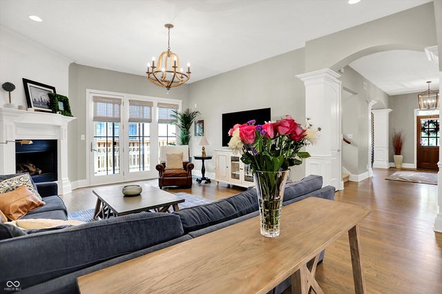 7634 The Commons, Zionsville, IN 46077