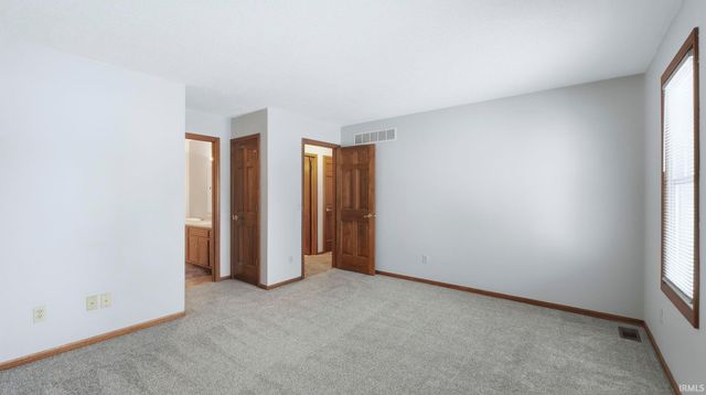 2101 White Plains Court, Fort Wayne, IN 46815