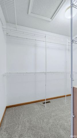 2101 White Plains Court, Fort Wayne, IN 46815