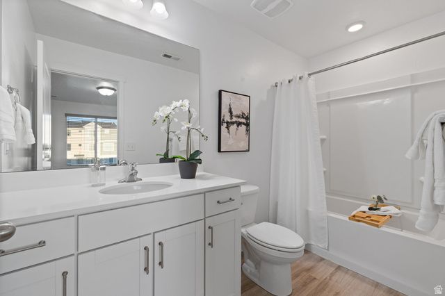 106 N HEADING ROW, Saratoga Springs, UT 84045