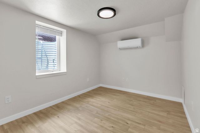 938 E ELGIN AVE, Millcreek, UT 84106