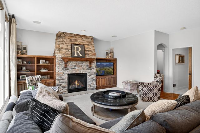 17627 63rd Place N, Maple Grove, MN 55311