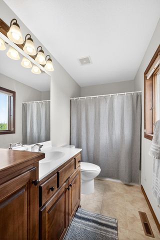 17627 63rd Place N, Maple Grove, MN 55311