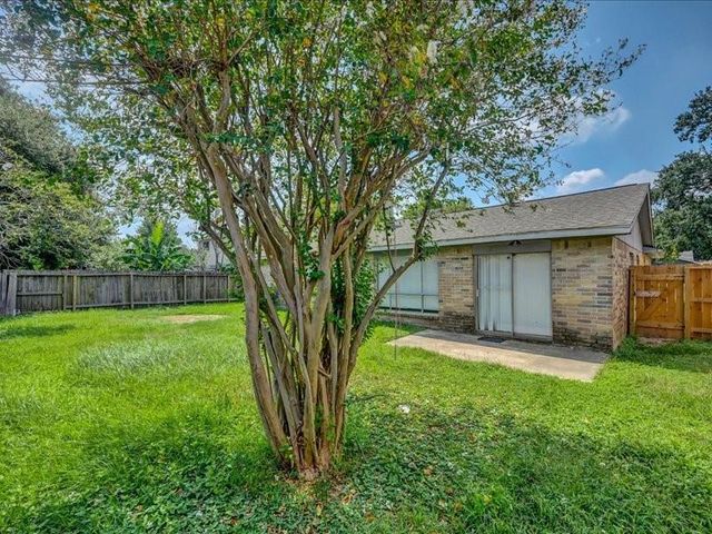 8406 Daycoach Lane Lane, Houston, TX 77064