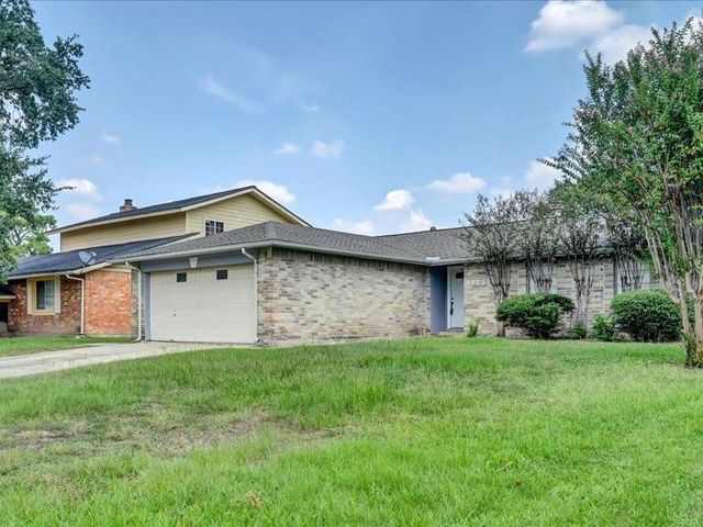 8406 Daycoach Lane Lane, Houston, TX 77064