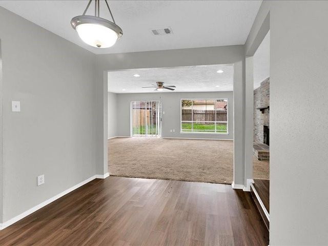 8406 Daycoach Lane Lane, Houston, TX 77064