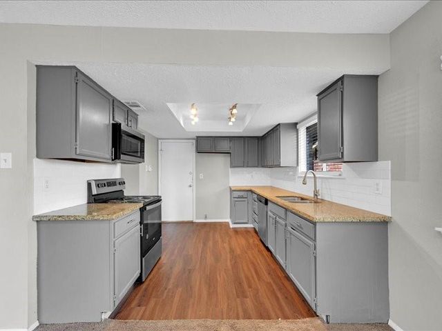 8406 Daycoach Lane Lane, Houston, TX 77064