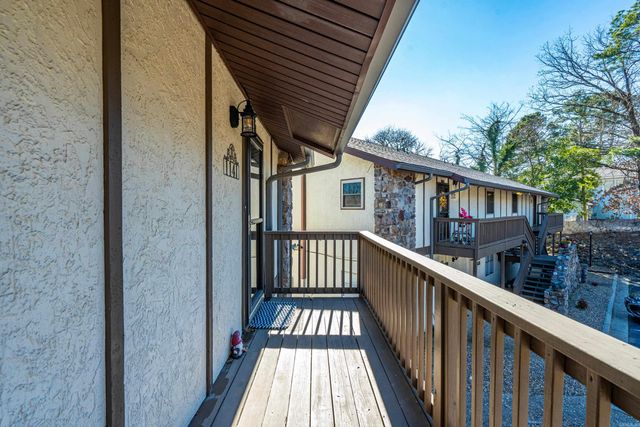 1141 Twin Points Rd Road, Hot Springs, AR 71913