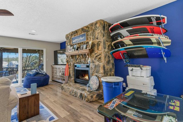 1141 Twin Points Rd Road, Hot Springs, AR 71913