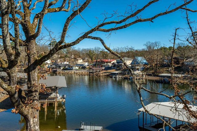 1141 Twin Points Rd Road, Hot Springs, AR 71913