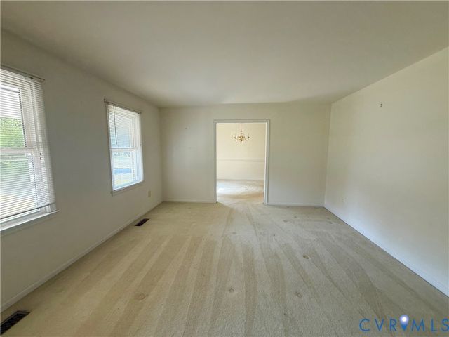 4512 Greenbriar Dr, Chester, VA 23831