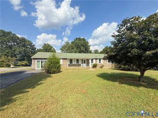 4512 Greenbriar Dr, Chester, VA 23831