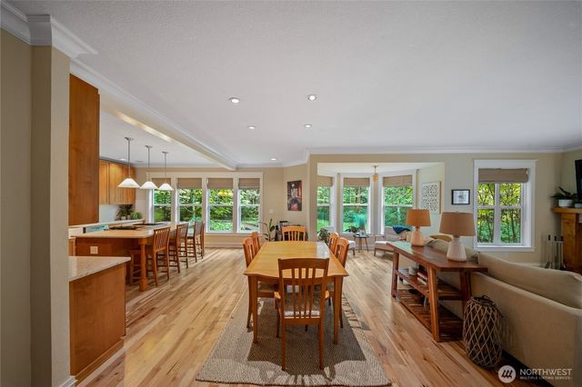6127 Lemon Road NE, Olympia, WA 98506