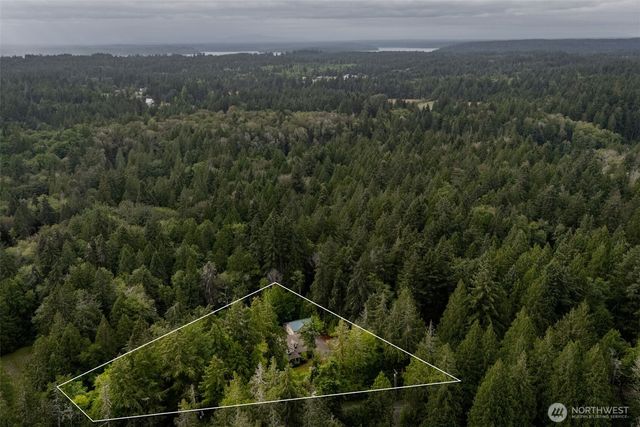 6127 Lemon Road NE, Olympia, WA 98506