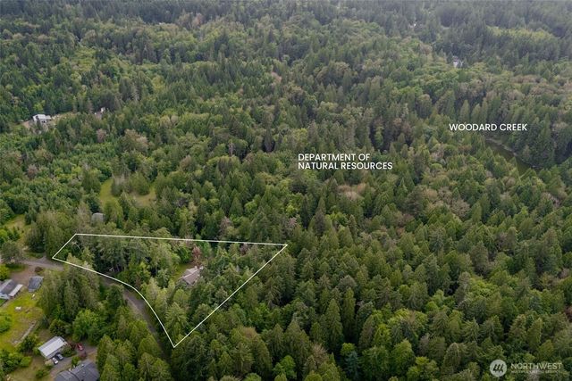 6127 Lemon Road NE, Olympia, WA 98506