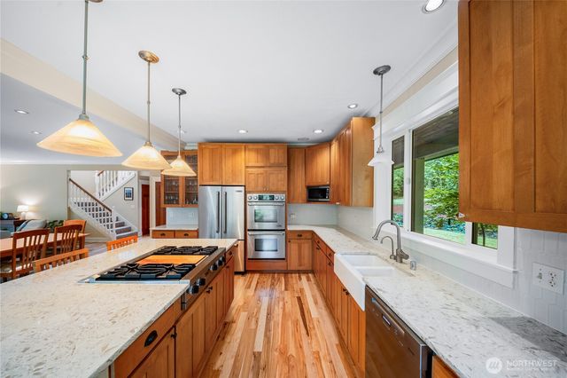6127 Lemon Road NE, Olympia, WA 98506