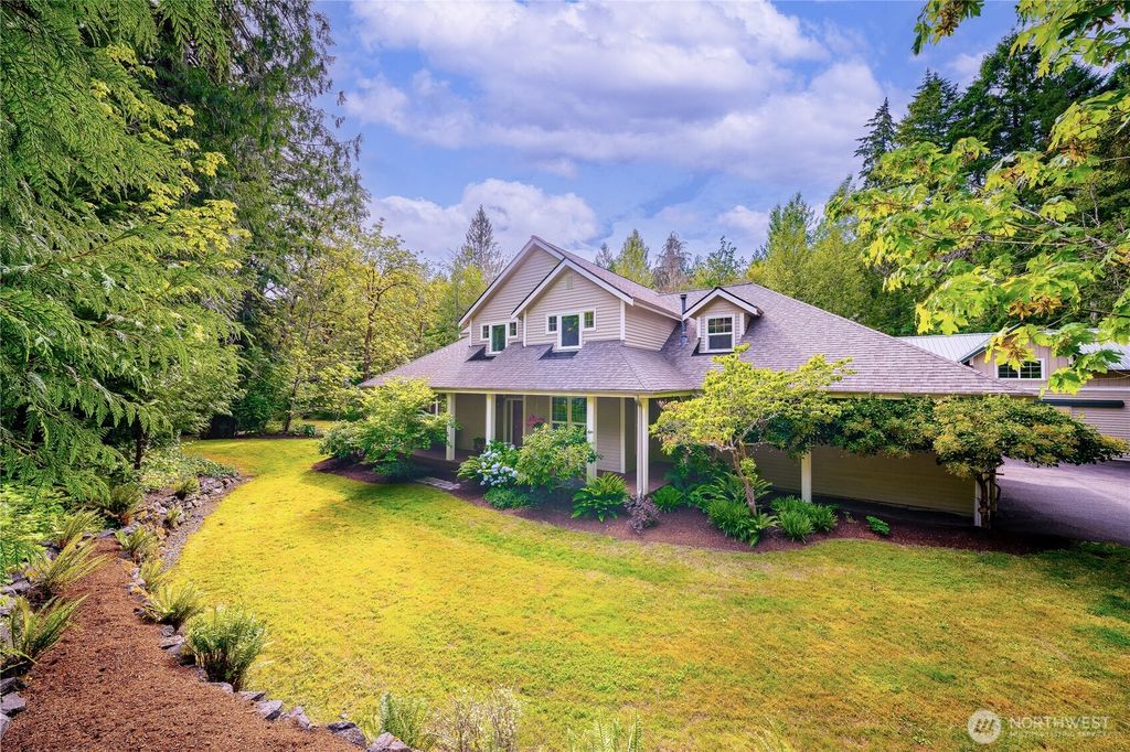 6127 Lemon Road NE, Olympia, WA 98506