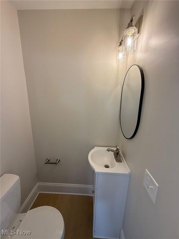 2185 Rexwood Road, Cleveland Heights, OH 44118