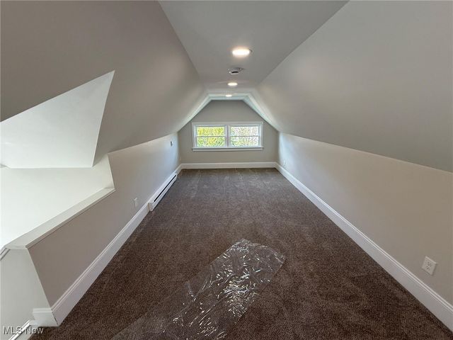 2185 Rexwood Road, Cleveland Heights, OH 44118