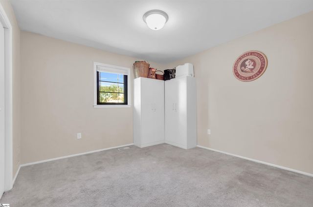 202 Hazelwood Avenue, Anderson, SC 29626