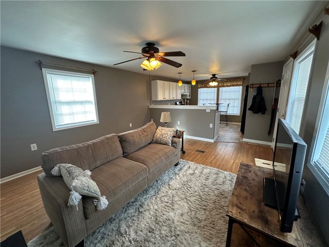 120 Linwood Dr, Buffalo Twp, PA 16055