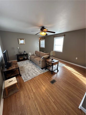 120 Linwood Dr, Buffalo Twp, PA 16055