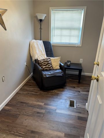 120 Linwood Dr, Buffalo Twp, PA 16055